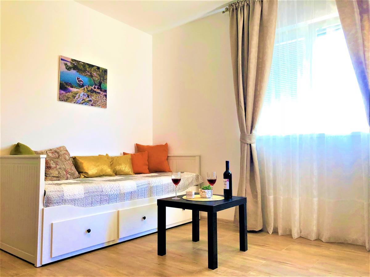 Apartments Village Lozovac Eksteriør billede